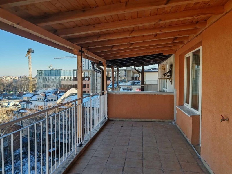 En renta  2 dormitorios Plovdiv , Tsentar , 140 metros cuadrados | 73270862 - imagen [4]