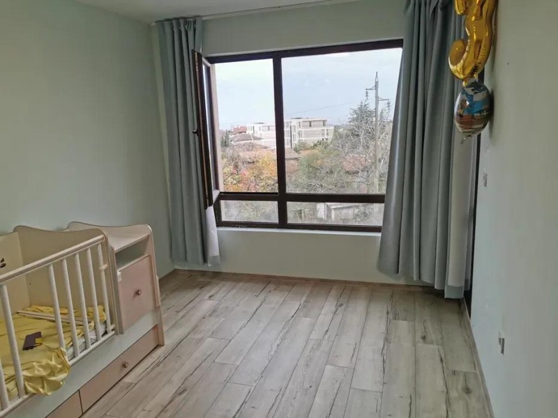 Дава под наем 3-СТАЕН, гр. Варна, Бриз, снимка 5 - Апартаменти - 52534740