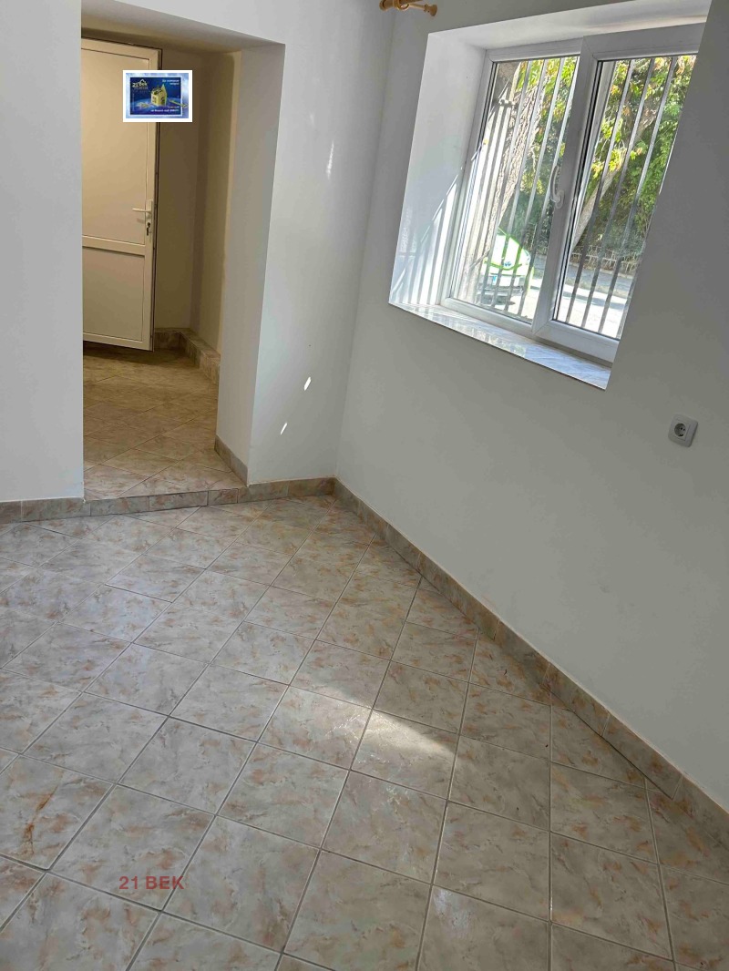 Para alugar  Escritório Plovdiv , Kiutchuk Parij , 20 m² | 42691400 - imagem [2]