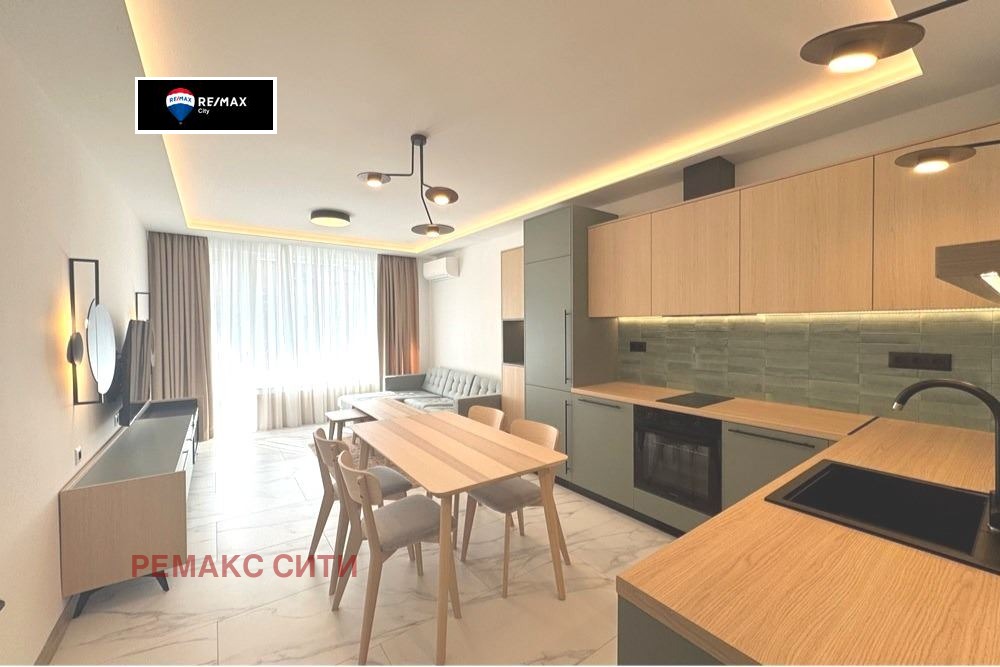 Дава под наем 3-СТАЕН, гр. София, Център, снимка 3 - Апартаменти - 53910370