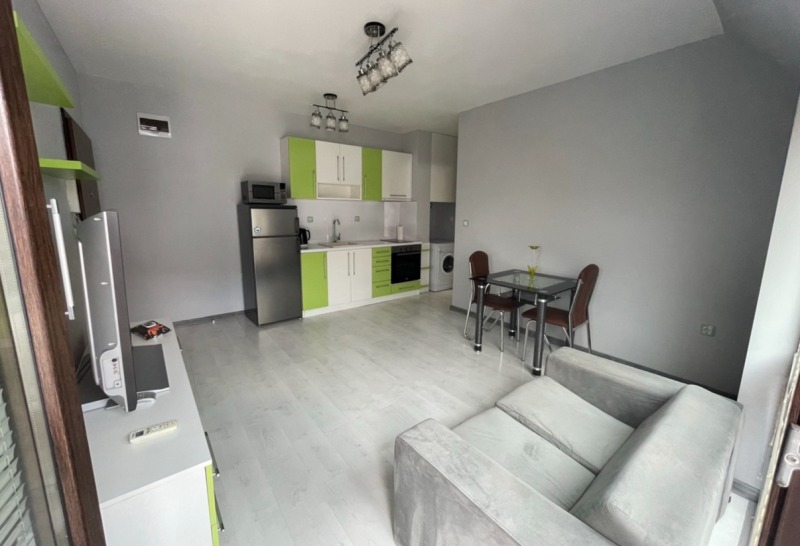 Под наем 2-СТАЕН, град Пловдив, Младежки Хълм • 450 € / 880.12 лв. • 20834987 1