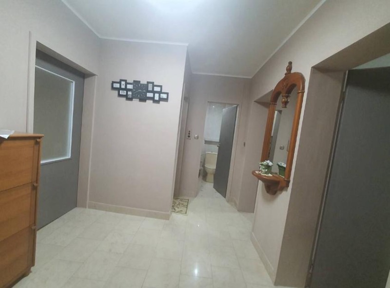 Te huur  2 slaapkamers Plovdiv , Marasja , 107 m² | 10271514 - afbeelding [8]