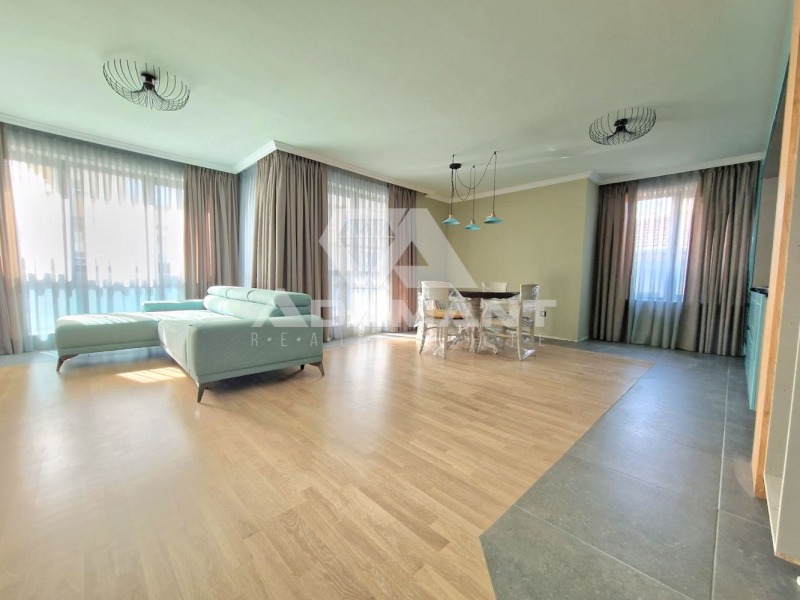 K pronájmu  2 ložnice Sofia , Krasno selo , 120 m2 | 69314322 - obraz [2]
