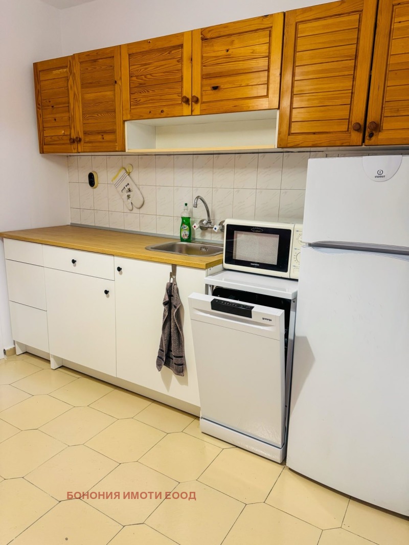Zu vermieten  2 Schlafzimmer Sofia , Musageniza , 77 qm | 57285913 - Bild [8]