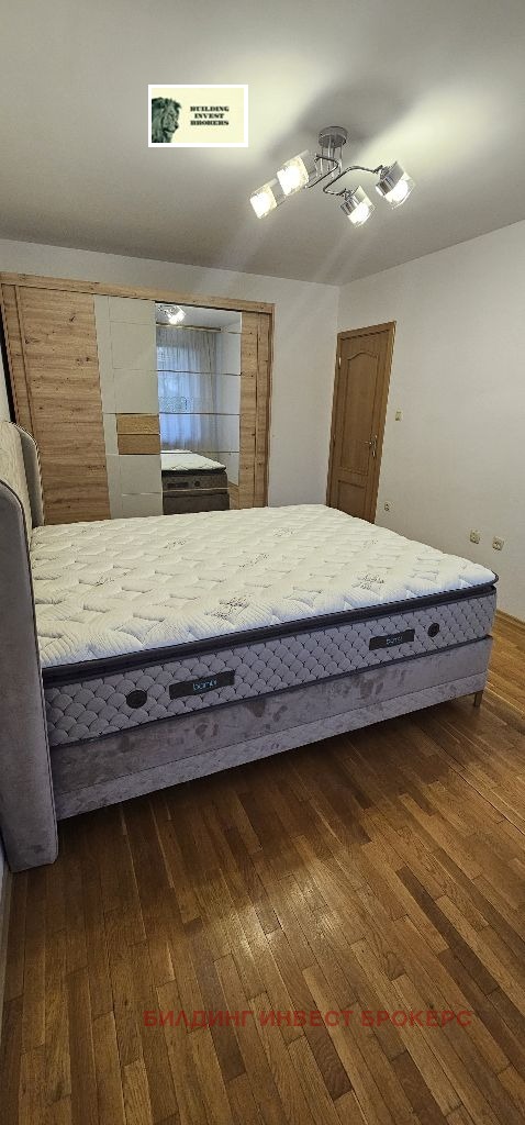 Издаје се  2 спаваће собе Софија , Лозенец , 110 м2 | 96856782 - слика [2]