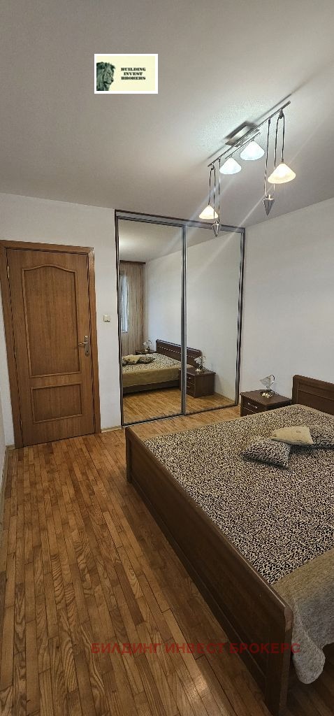 Издаје се  2 спаваће собе Софија , Лозенец , 110 м2 | 96856782 - слика [3]