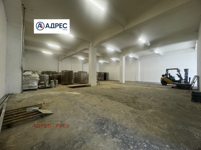 Дава под наем СКЛАД, гр. Русе, Търговия на едро, снимка 3 - Складове - 52575214