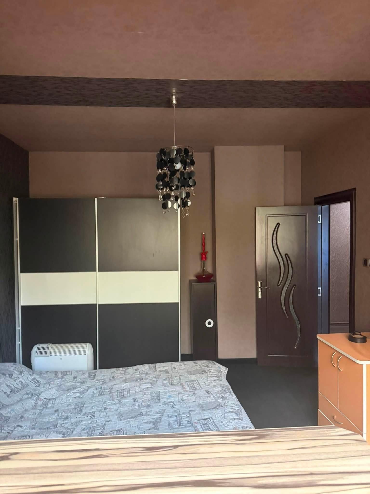 Дава под наем 3-СТАЕН, гр. София, Света Троица, снимка 5 - Апартаменти - 55275718