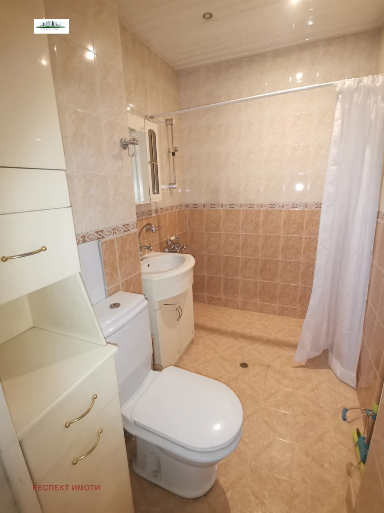 Дава под наем 3-СТАЕН, гр. София, Света Троица, снимка 10 - Апартаменти - 56285715