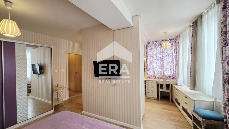 Дава под наем 3-СТАЕН, гр. София, Лозенец, снимка 12 - Апартаменти - 52328612