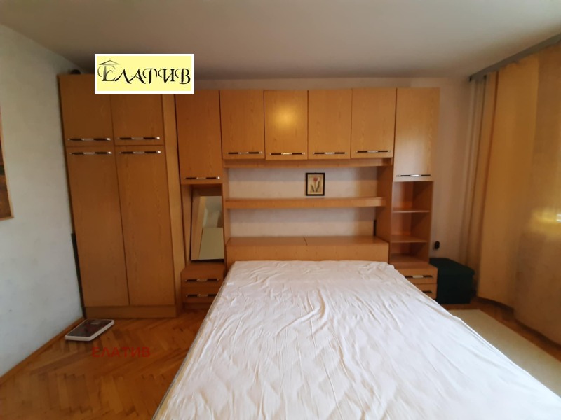Дава под наем  2-стаен град Русе , Център , 79 кв.м | 50279177 - изображение [12]