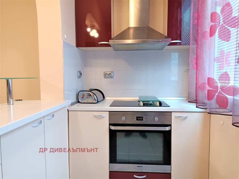 Til leje  1 soveværelse Sofia , Mladost 1A , 74 kvm | 98505780 - billede [11]