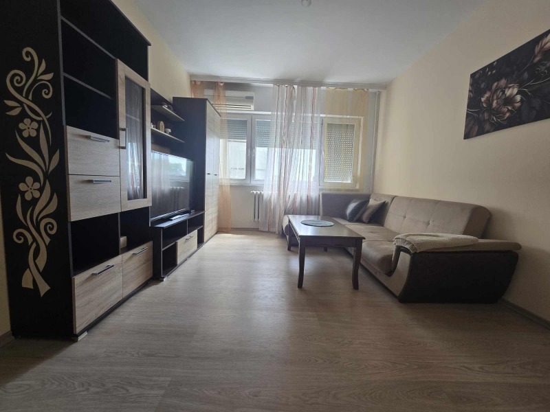 В аренду  1 спальня Пловдив , Кършияка , 65 кв.м | 34774115 - изображение [2]
