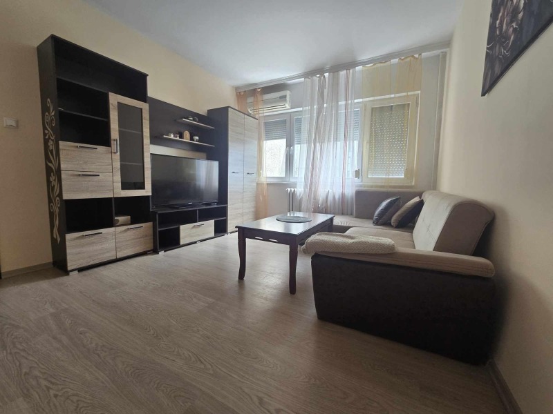 В аренду  1 спальня Пловдив , Кършияка , 65 кв.м | 34774115