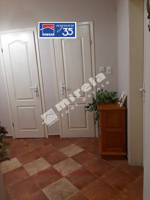 Дава под наем 2-СТАЕН, гр. София, Център, снимка 5 - Апартаменти - 55800816