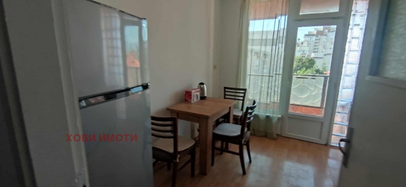 Издаје се  2 спаваће собе Пловдив , Центар , 100 м2 | 65363110 - слика [13]