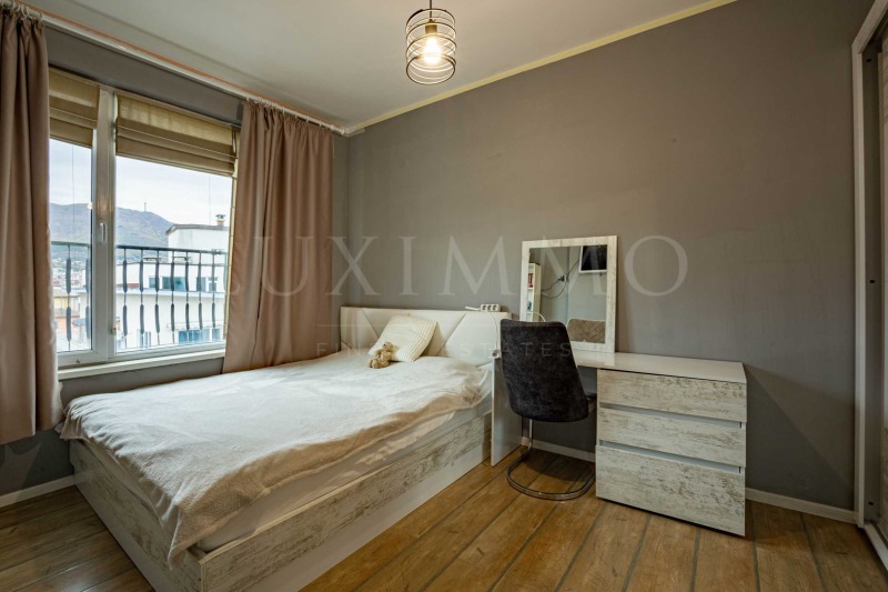 Vuokrattavana  3 makuuhuonetta Sofia , Manastirski livadi , 178 neliömetriä | 98567153 - kuva [8]