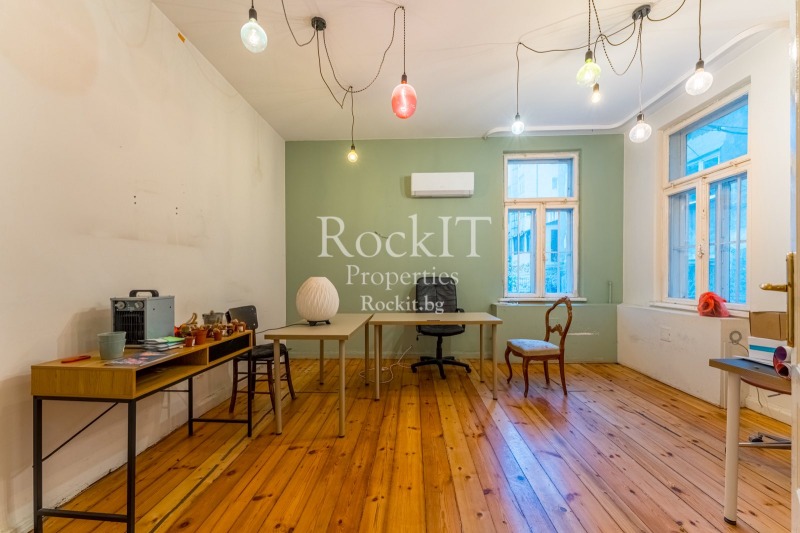 Te huur  Kantoor Sofia , Doktorski pametnik , 260 m² | 80855818 - afbeelding [10]