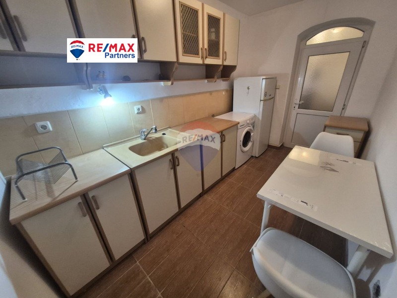 Под наем 2-СТАЕН, град Варна, Център • 400 € • 35528860 — Holmes.bg
