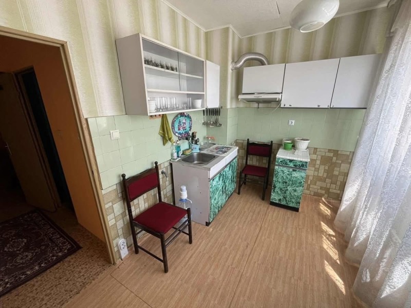 Дава под наем 1-СТАЕН, гр. Перник, Изток, снимка 3 - Апартаменти - 52581745