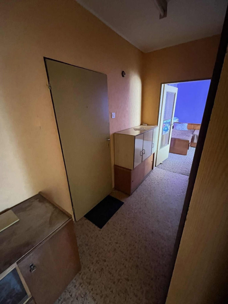 Дава под наем 1-СТАЕН, гр. Перник, Изток, снимка 4 - Апартаменти - 52581745