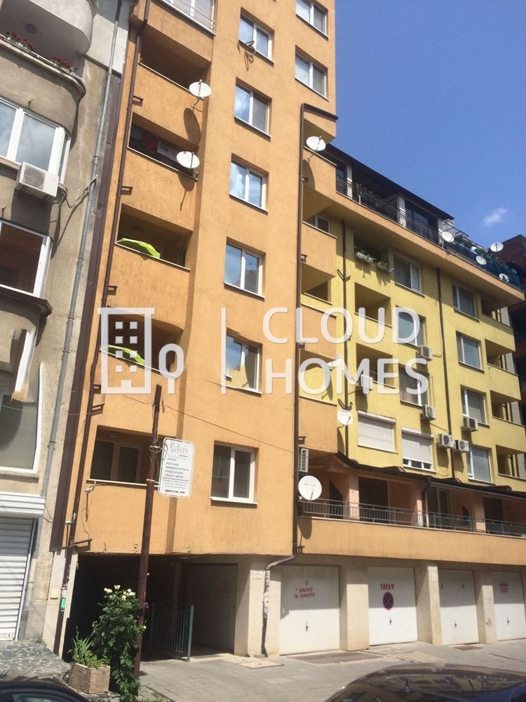Kiadó  2 hálószobás Sofia , Goce Delcsev , 90 négyzetméter | 57081165