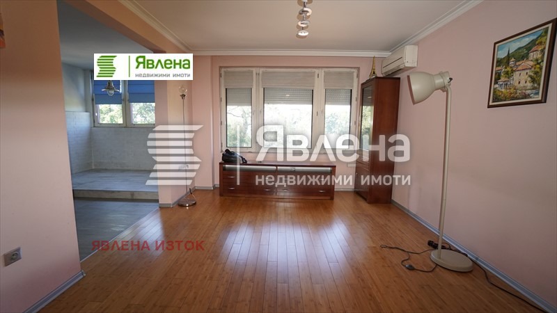 K pronájmu  3 ložnice Sofia , Iztok , 110 m2 | 22241994 - obraz [2]