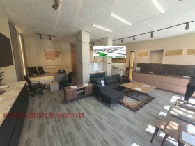 МАГАЗИН, 70 m2