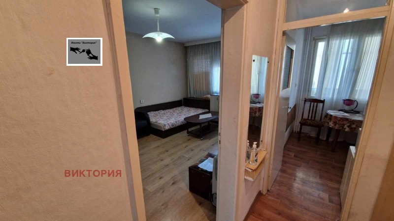 For Rent  Studio Pazardzhik , Idealen tsentar , 45 sq.m | 61087823 - image [3]