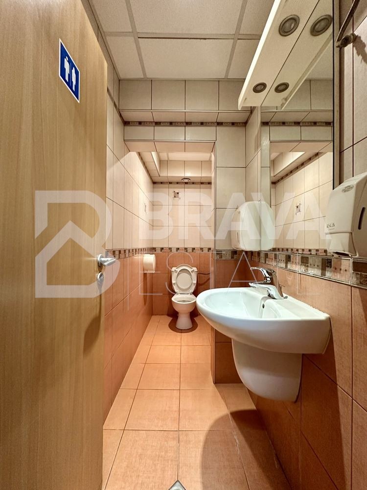 K pronájmu  Kancelář Plovdiv , Centar , 222 m2 | 71287862 - obraz [17]
