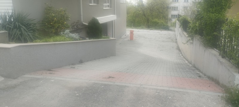 Дава под наем ГАРАЖ, ПАРКОМЯСТО, гр. Стара Загора, Железник - изток, снимка 2 - Гаражи и паркоместа - 52783797