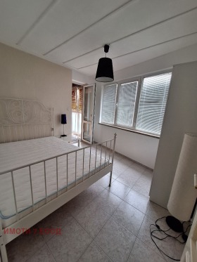    3- | Imot.bg    10
