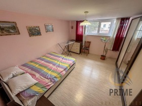 2 ložnice Centar, Burgas 9