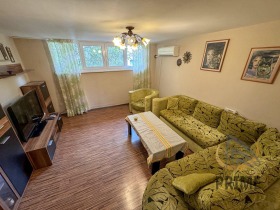 2 ložnice Centar, Burgas 2