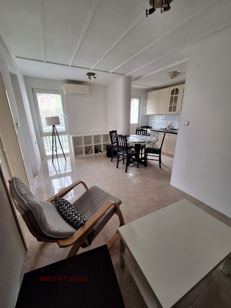 Para alugar  2 quartos Sofia , Hladilnika , 80 m² | 13032261 - imagem [4]