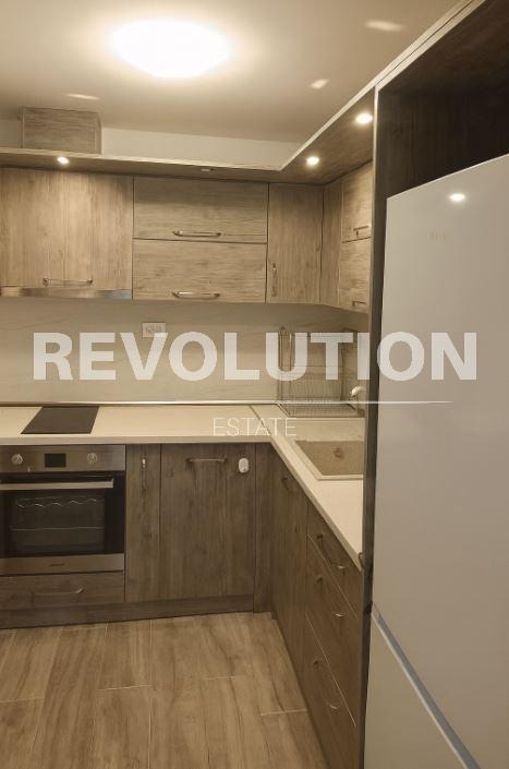 Под наем 3-СТАЕН, град Варна, Бриз • 750 € • 14585736 — Holmes.bg