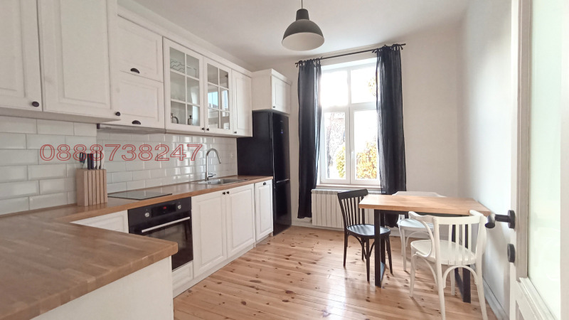 Дава под наем 4-СТАЕН, гр. София, Център