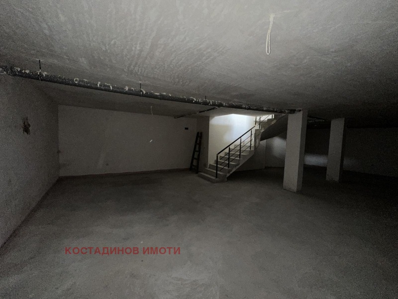 Vuokrattavana  Myymälä Plovdiv , Tsentar , 180 neliömetriä | 96938268 - kuva [9]