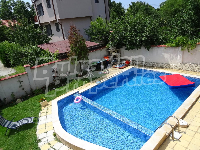 Дава под Наем 2-СТАЕН в град Варна, м-т Ален мак - 55 кв.м / 430 € » 841.01 лв., БЪЛГЕРИАН ПРОПЕРТИС ВАРНА