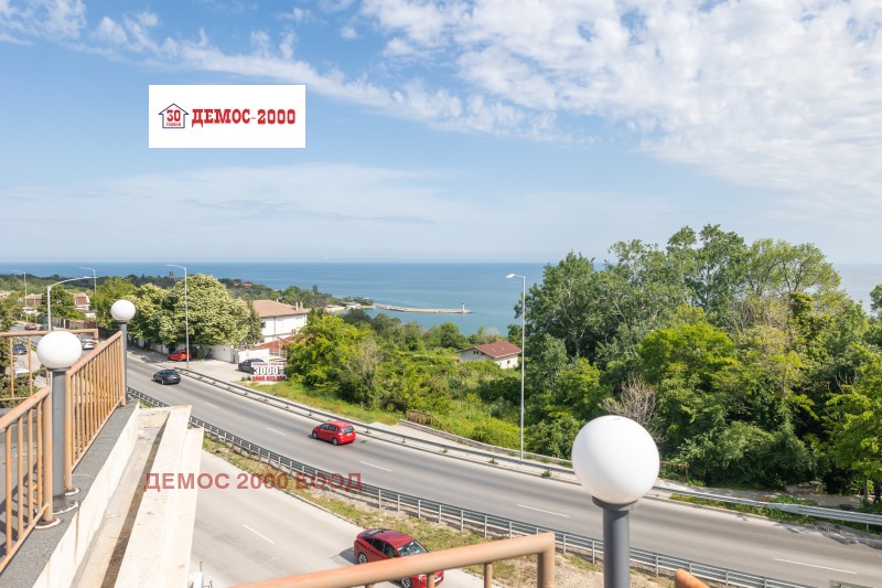 K pronájmu  Prodejna Varna , m-t Dolna Traka , 200 m2 | 13353714