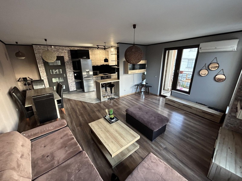 Дава под нем  3-стаен, град София, Редута •  800 EUR • ID 33663084 — holmes.bg - [1] 