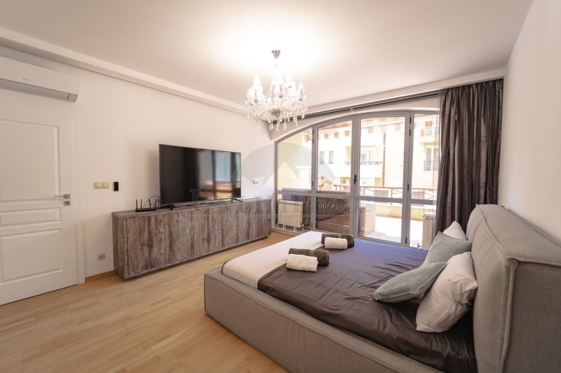 Kiralık  3 yatak odası Sofia , Iztok , 220 metrekare | 17724925 - görüntü [8]