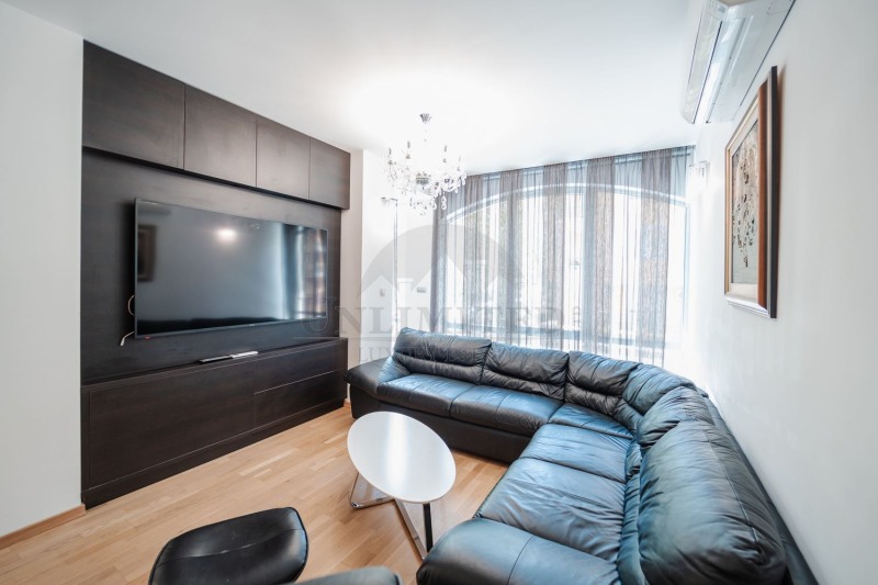 Kiralık  3 yatak odası Sofia , Iztok , 220 metrekare | 17724925 - görüntü [4]