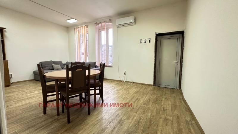 Дава под наем 2-СТАЕН, гр. Габрово, Център