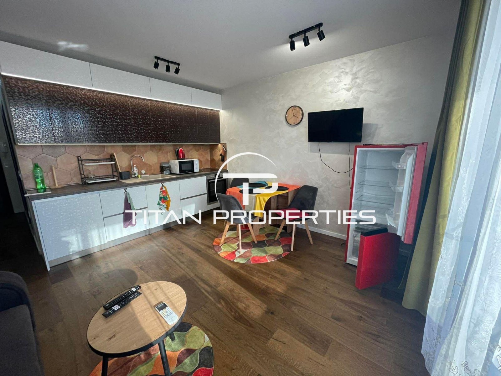 Дава под наем 1-СТАЕН, гр. Варна, Център, снимка 2 - Апартаменти - 53316782