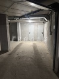 Под наем ГАРАЖ, ПАРКОМЯСТО, град Русе, Широк център • 80 лв. • 82470590 — Holmes.bg