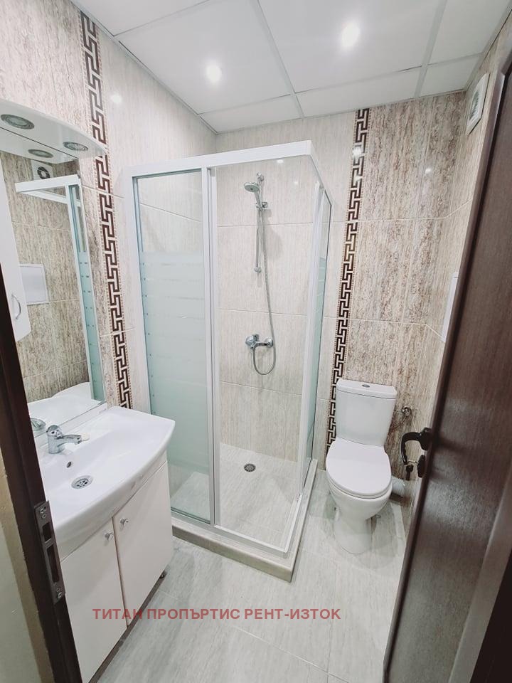 Издаје се  1 спаваћа соба Бургас , Вазраждане , 68 м2 | 49170374 - слика [4]