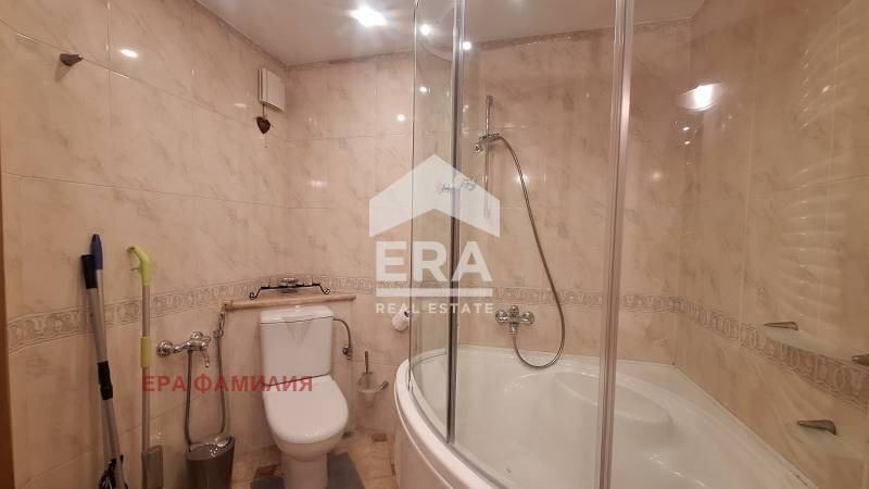 Дава под наем 2-СТАЕН, гр. София, Лагера, снимка 13 - Апартаменти - 54325647