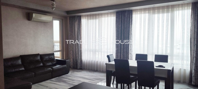 Дава под наем 3-СТАЕН, гр. Пловдив, Кючук Париж, снимка 3 - Апартаменти - 53589440