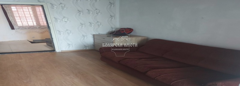 Издаје се  Кућа Велико Тарново , Центар , 60 м2 | 66434226 - слика [5]